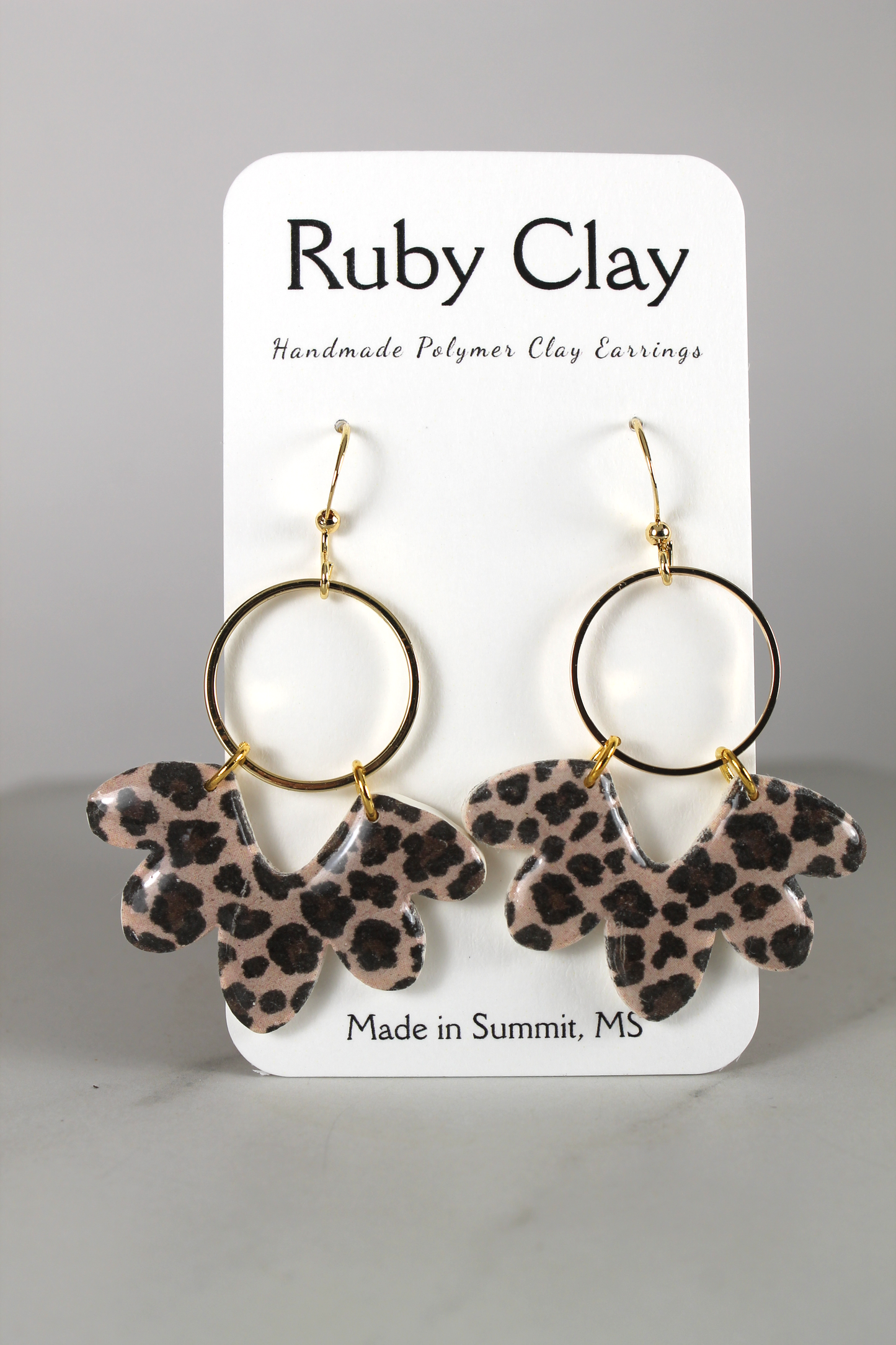 Leopard Flutter w/ Gold Circle