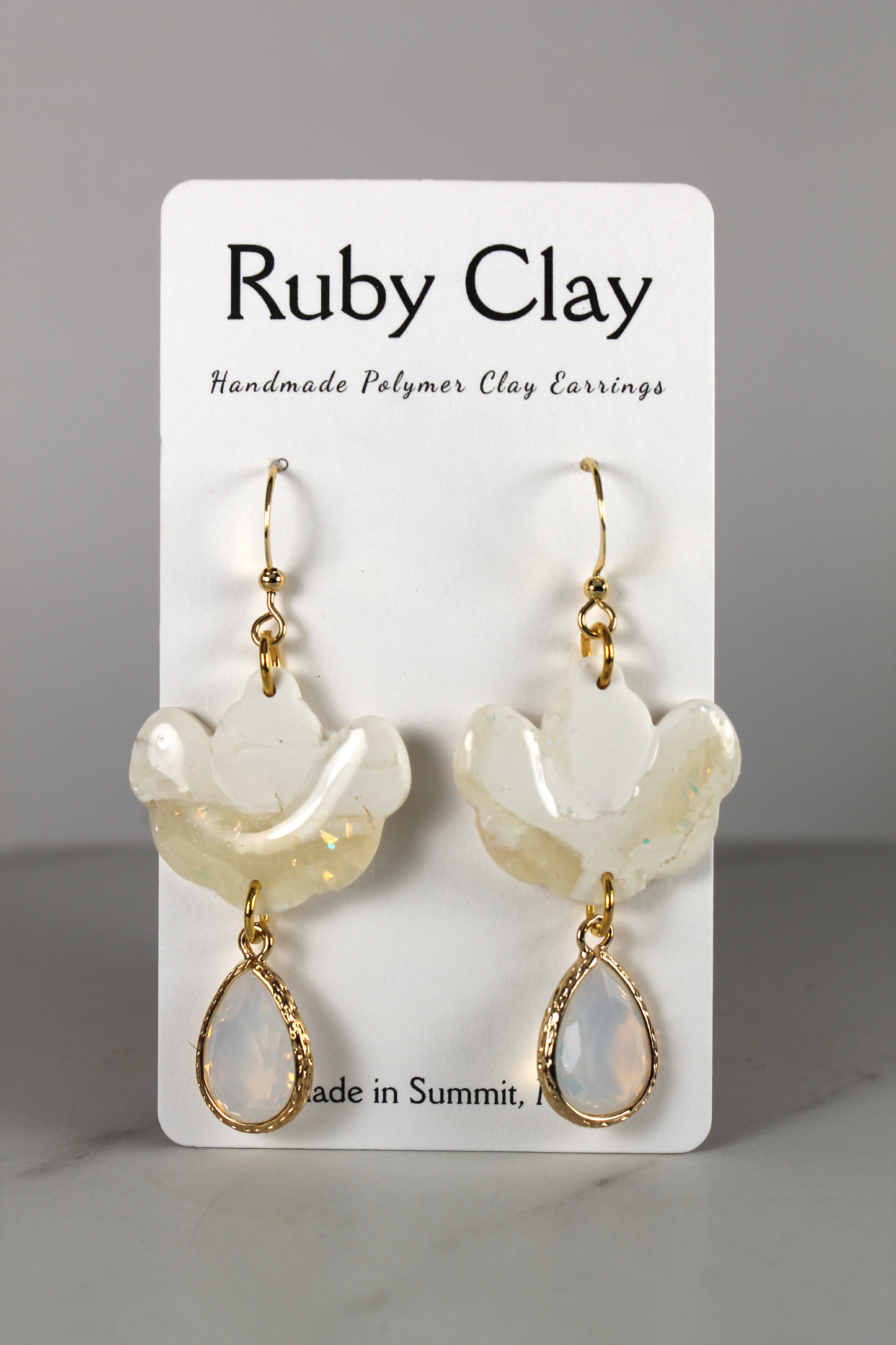Opal Flowers w/ Pearl