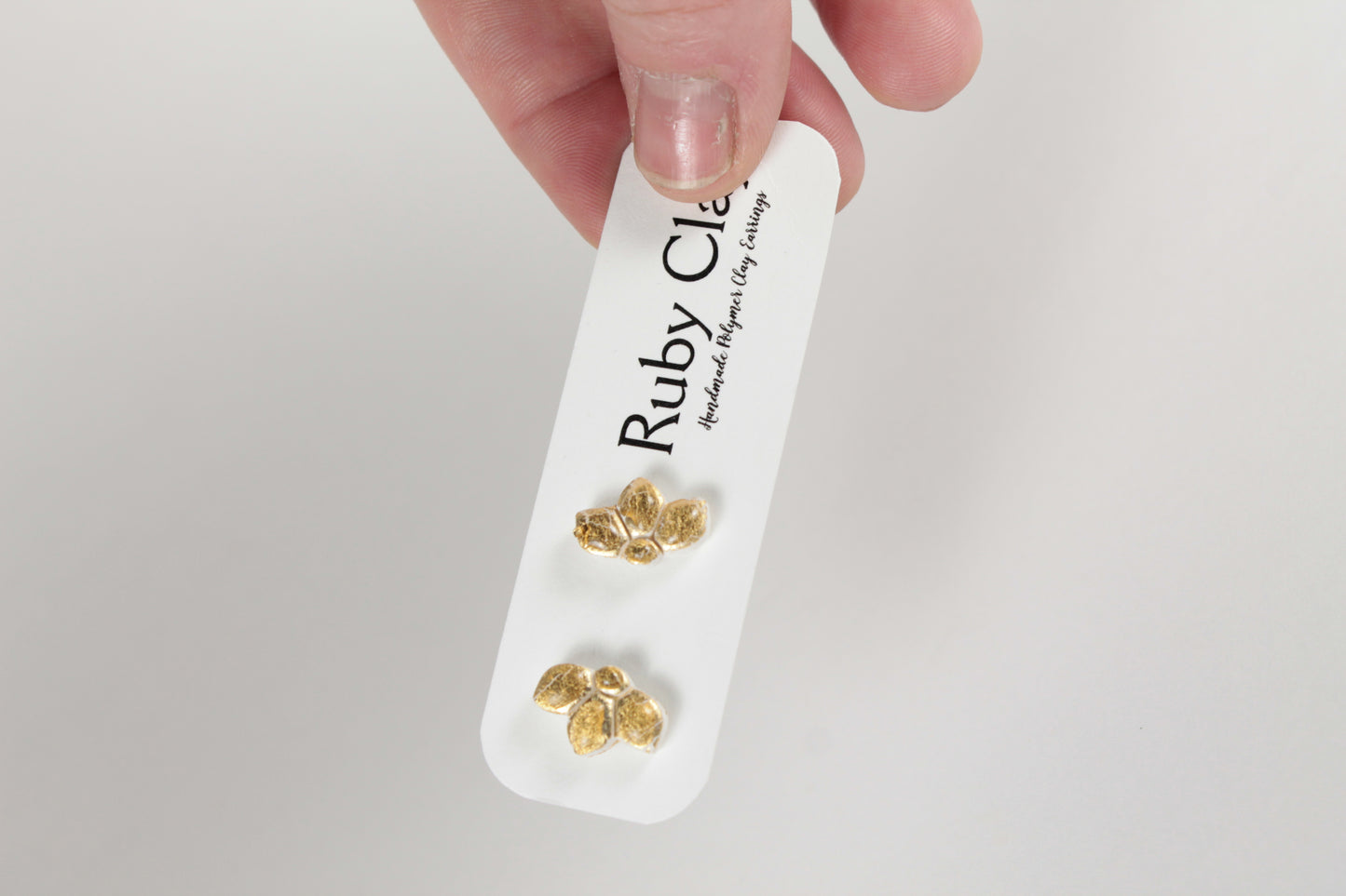 Mini Gold Daisy Studs