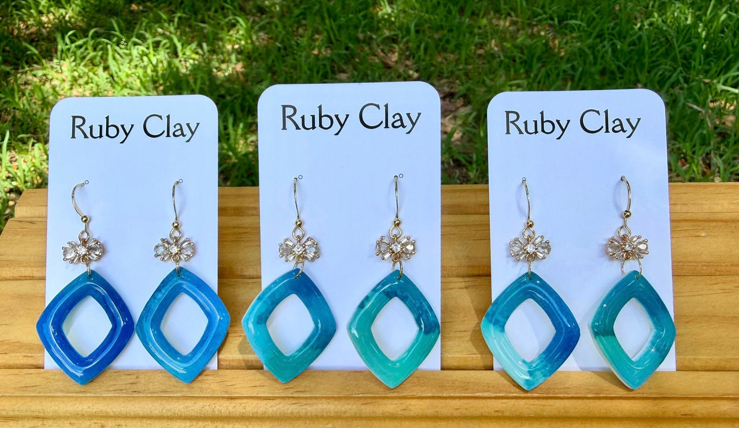 Ocean Blue With Diamond