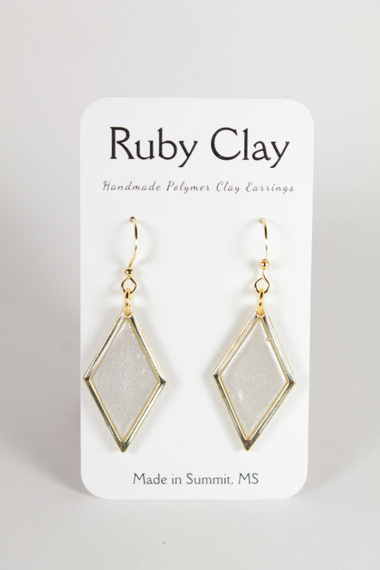 Pearlescent Diamonds