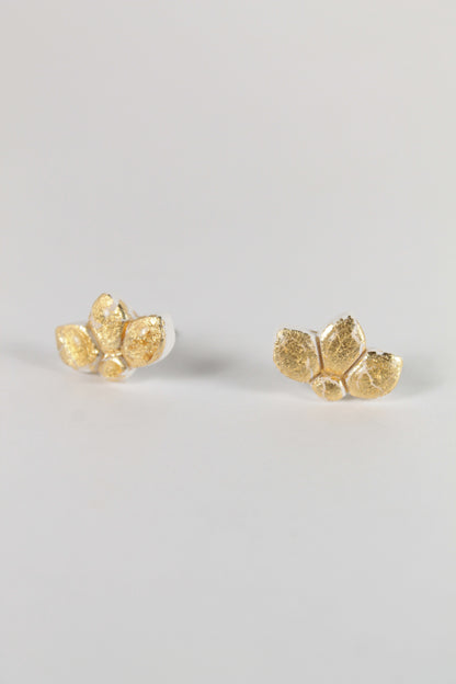 Mini Gold Daisy Studs